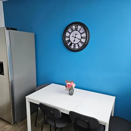 T3 Apartment *